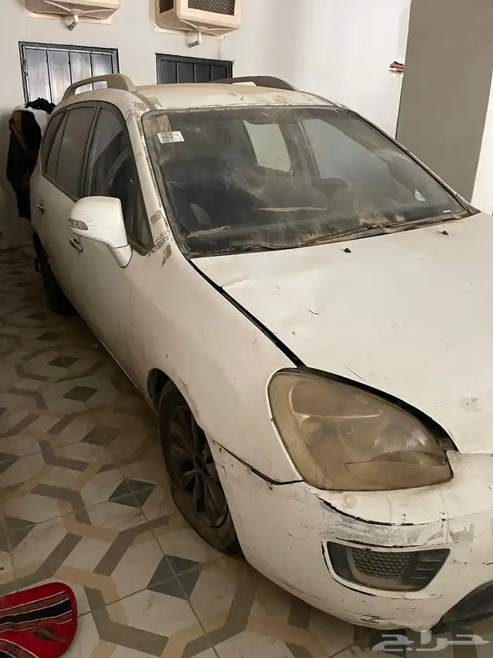 كيا كارينز 3