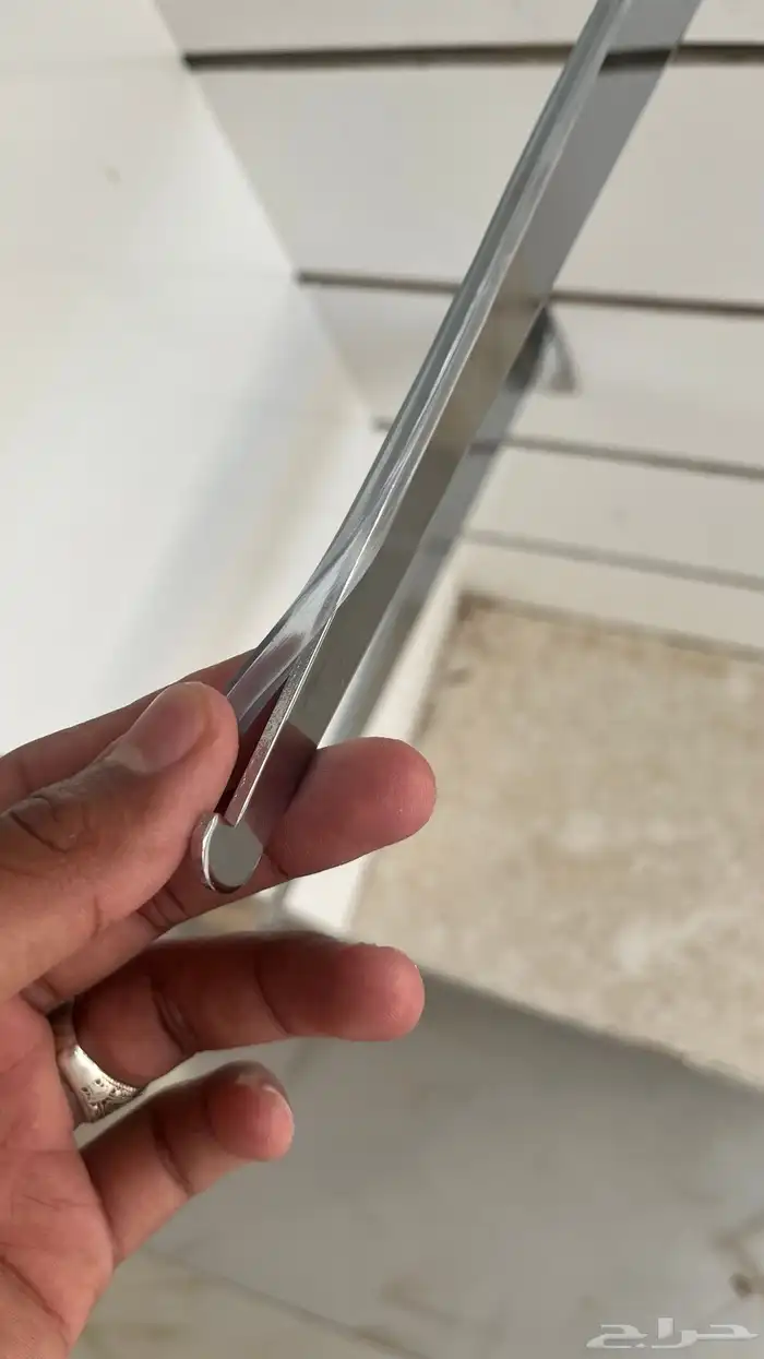 طاولات صييدة 3 طاولات نففسها بس الي في الصور وحدة 4