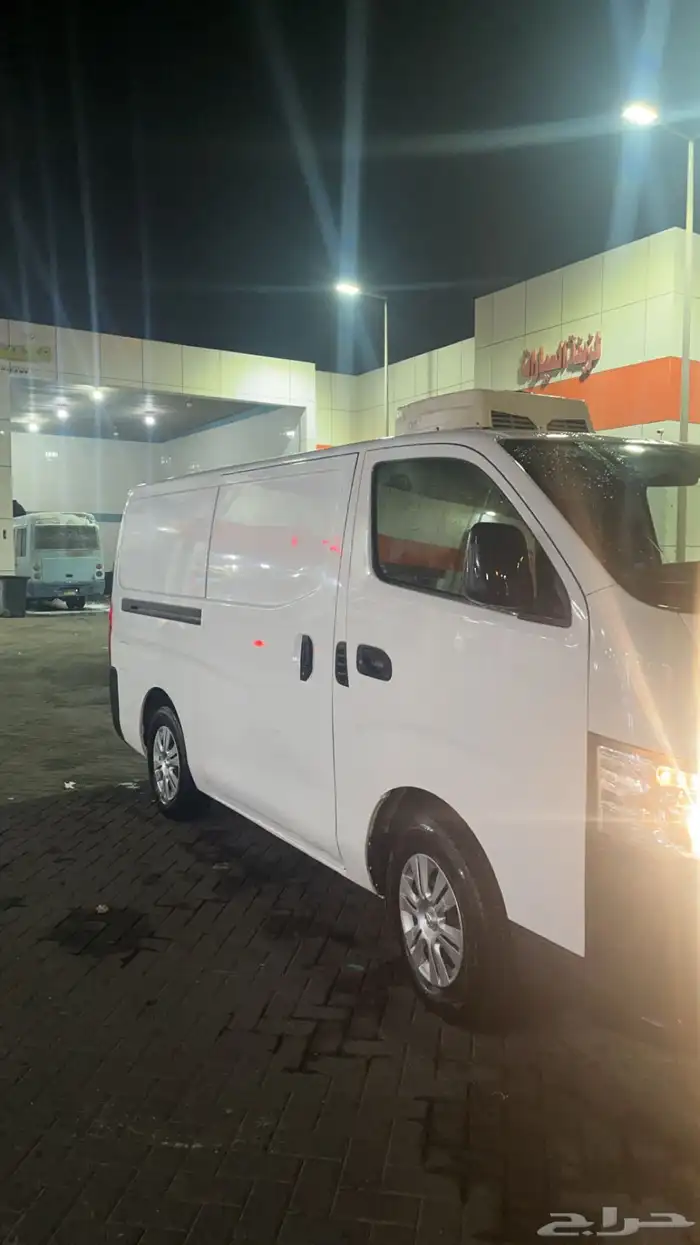 باص تبريد نقل تمور من القصيم الي الرياض 2