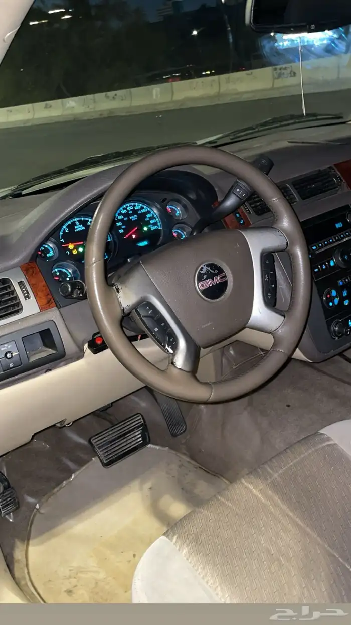 جي ام سي يوكن 2009 GMC YUKON 9