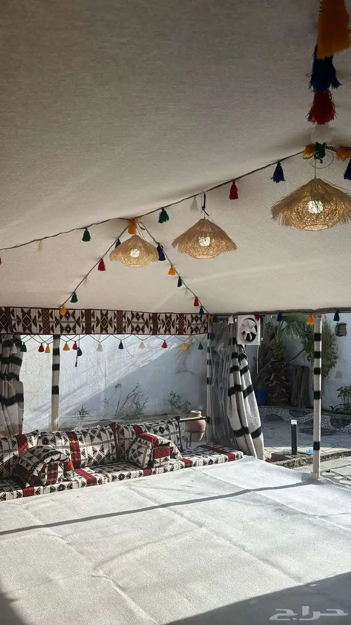 خيام صقور 11