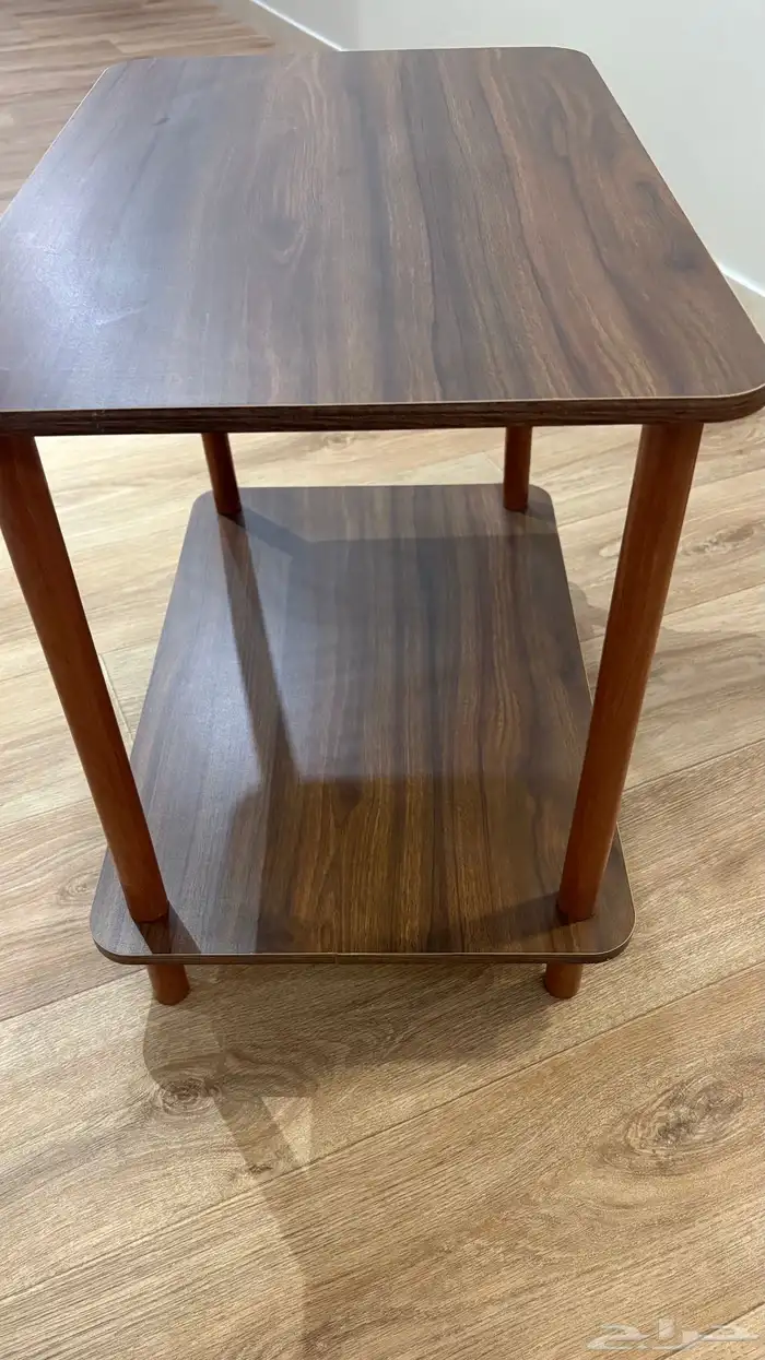 مرايه جديده بدون كرتون من هوم بوكس. طاوله جانبية جديده. نون 1