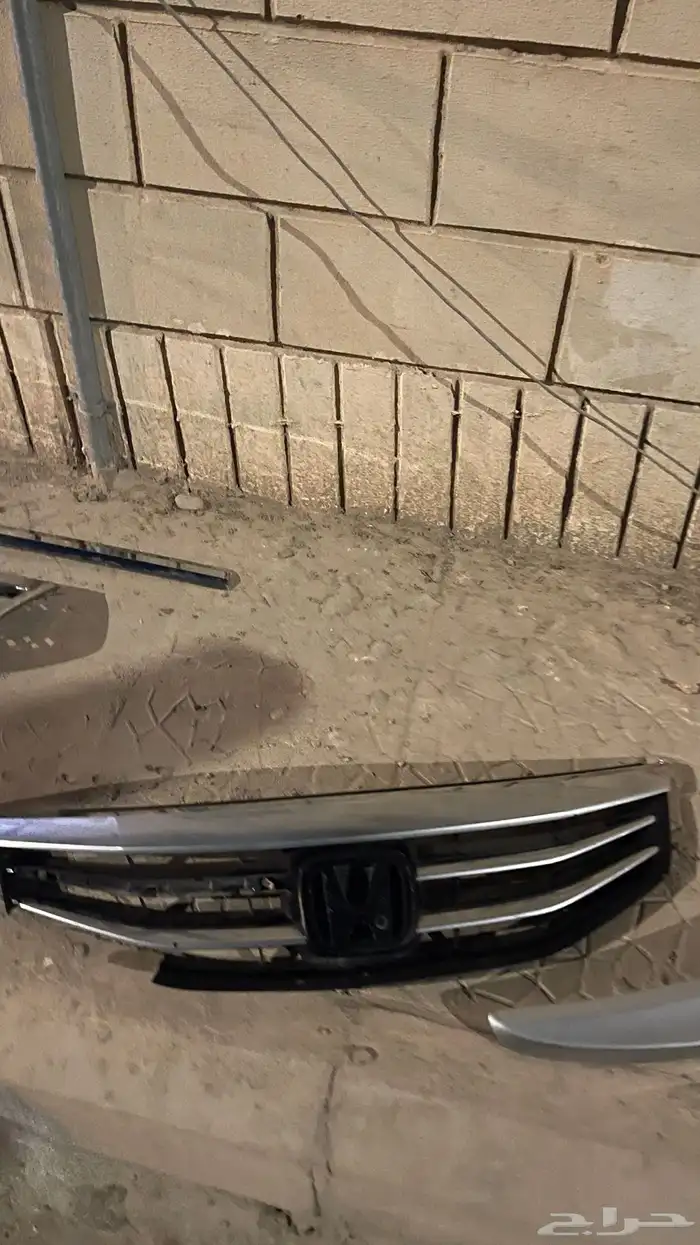 قطع غيار وطبلون كامري17 3