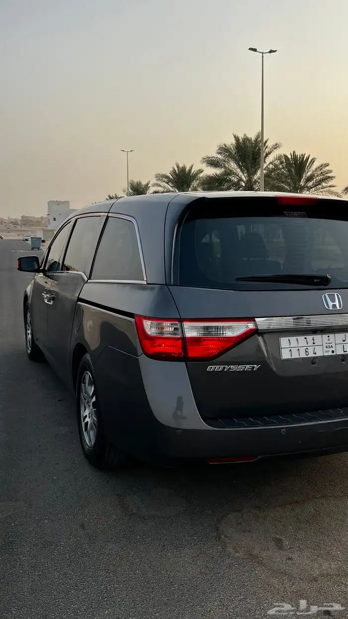 للبيع هوندا أوديسي المالك الاول من الوكاله 9