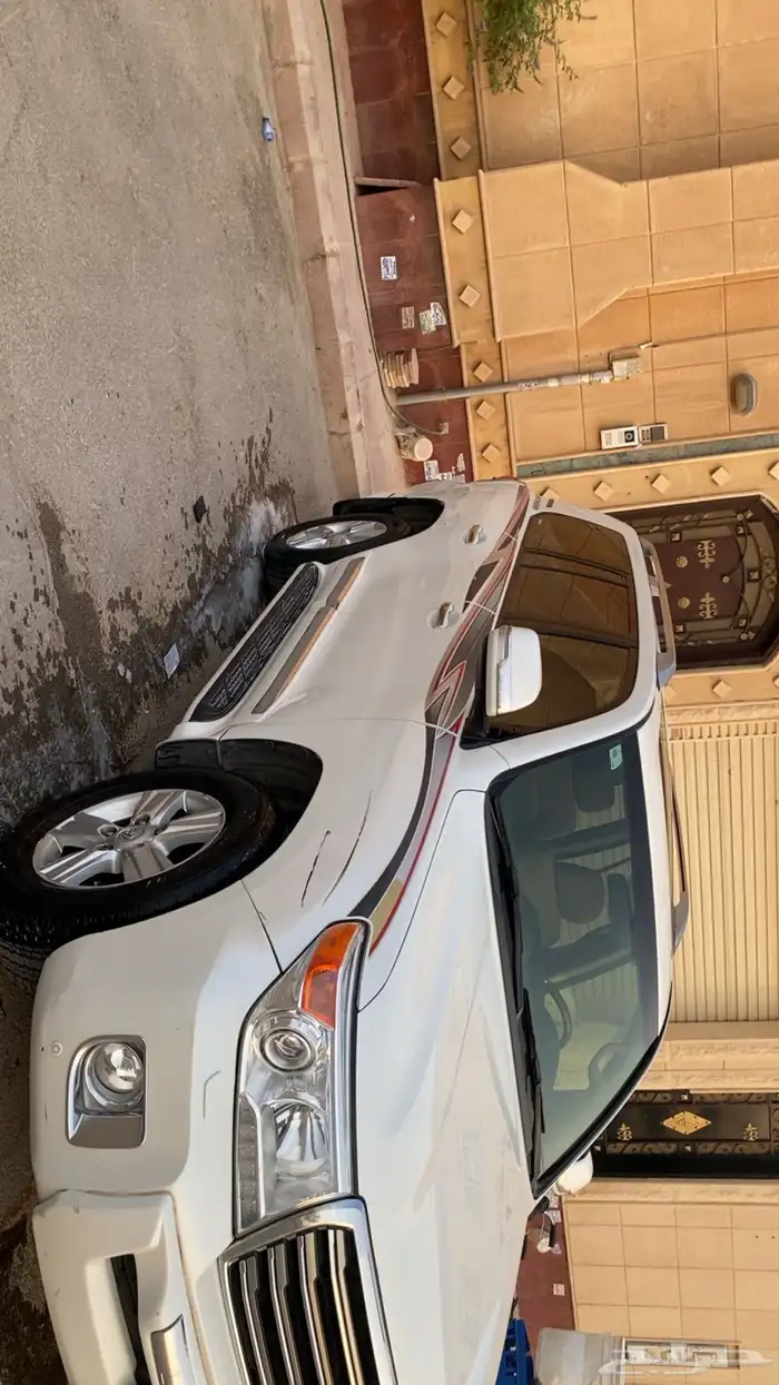 لاندكروزر GXR 2015 2