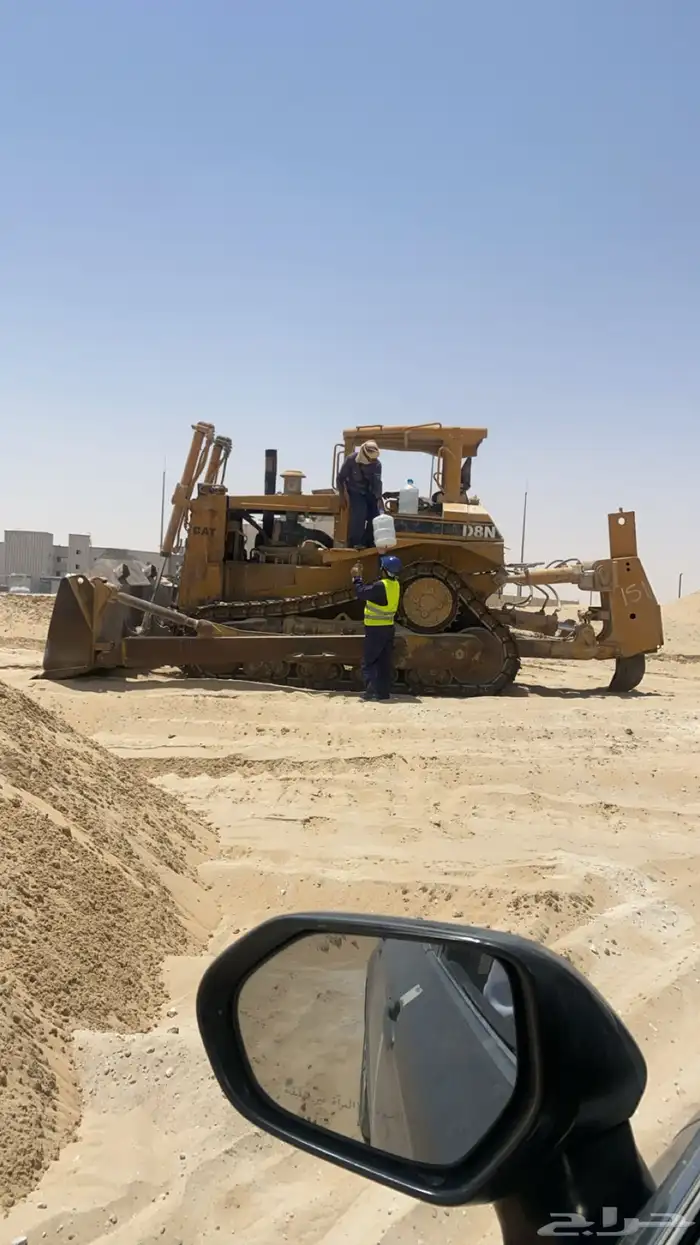 بلدوزر كتربلر 1