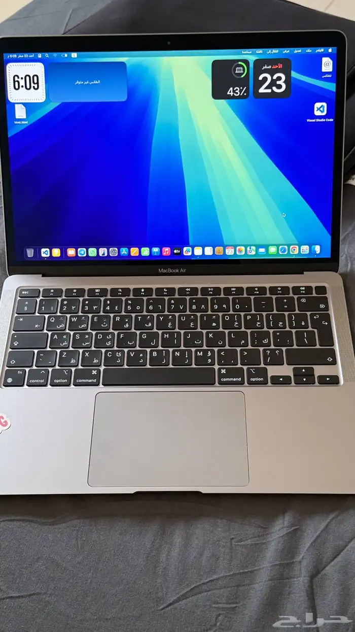 ماك بوك اير M1 شبه الجديد 0