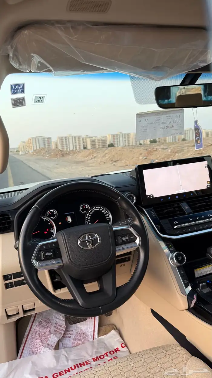 لاندكروزر 2022 GXR L3 بودي بلد 27