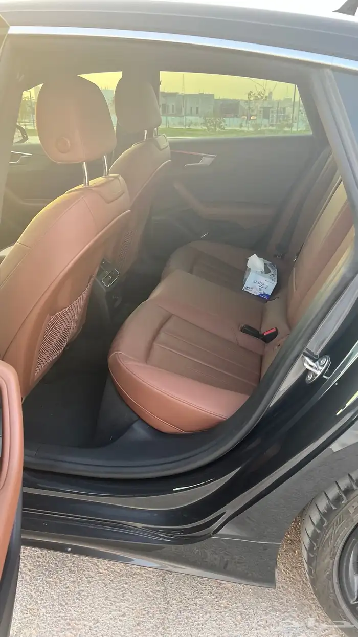 أودي A5 Sportback 2023 للبيع نظيفة جدا  وتحت الضمان 8