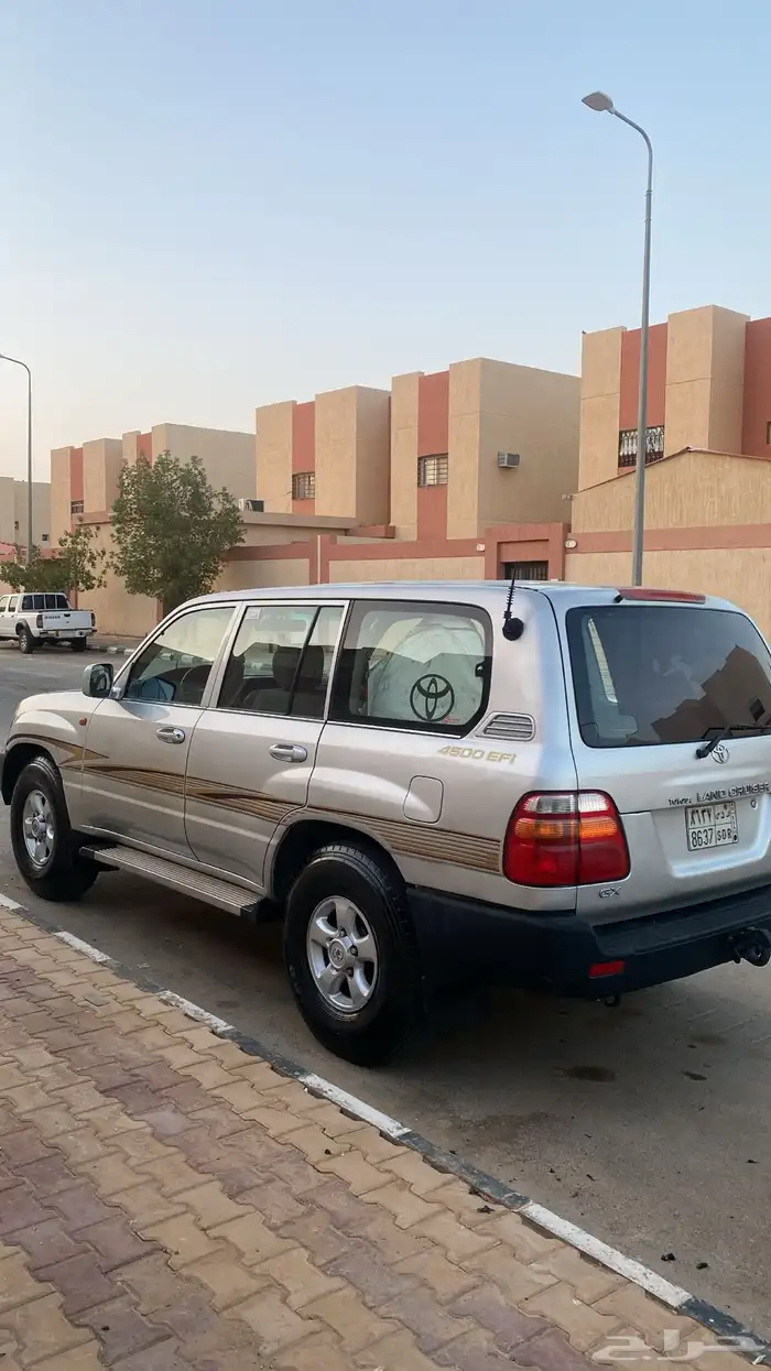 لاندكروزر 2