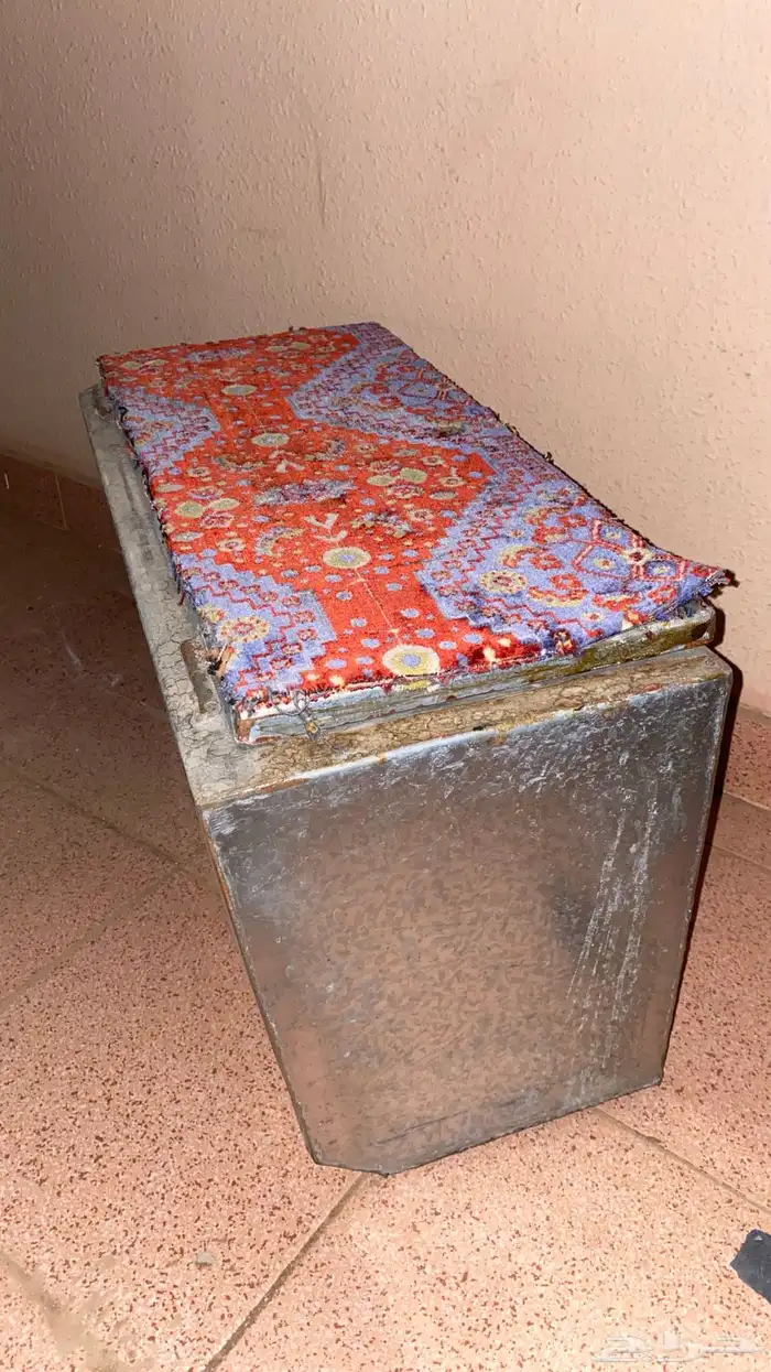 شنطة للشاص جمب السبير وتركب على اي سيارة تبي 2