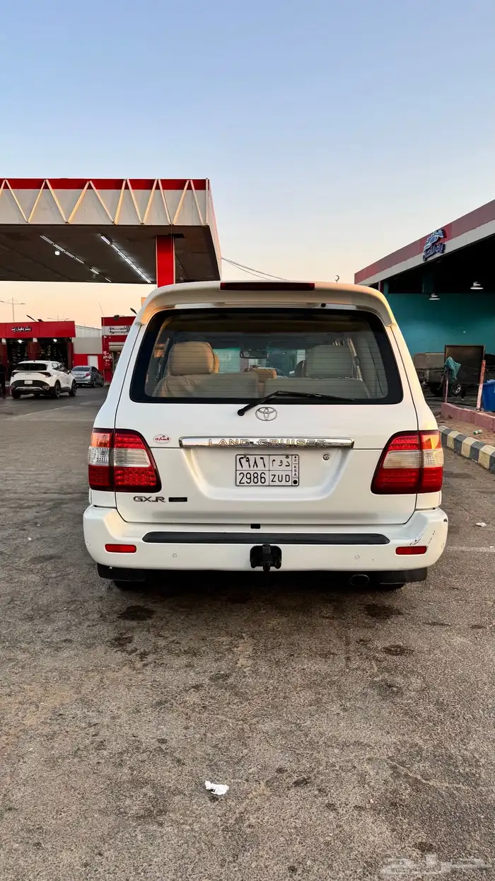 لاندكروزر 2007 فل كامل 5