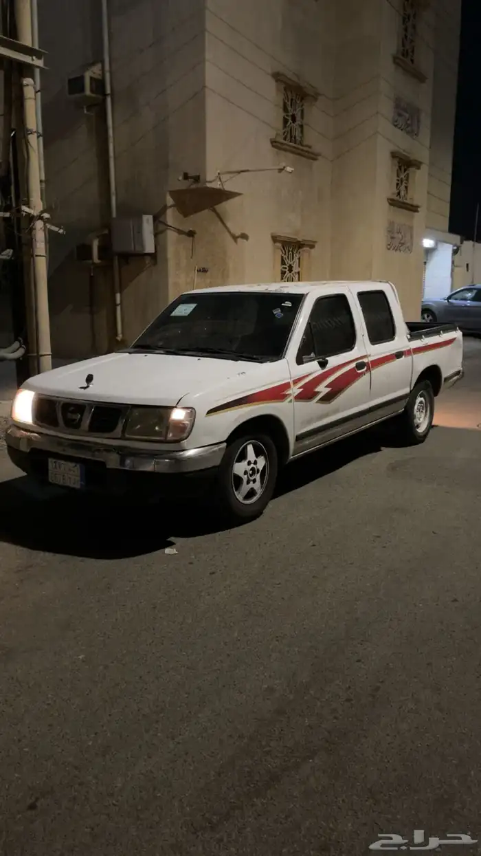 للبيع ددسن موديل 2004 32