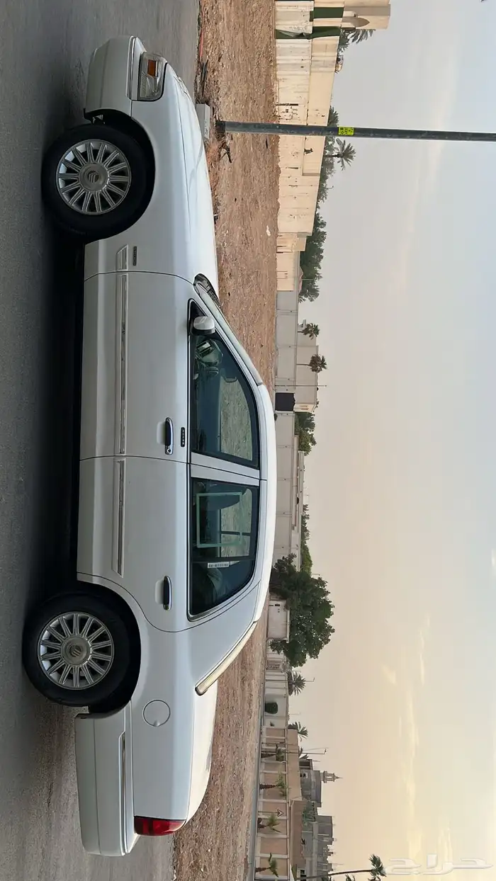 فورد ماركيز 2011 4