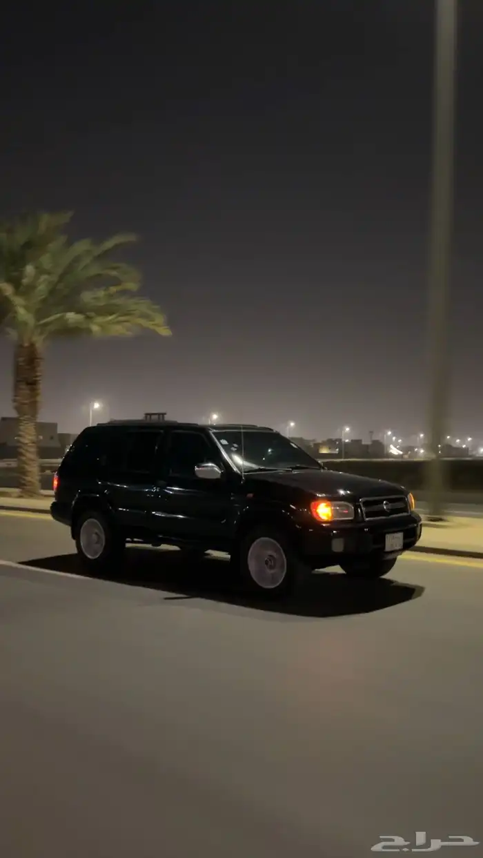 باثفندر 2003 اسود بلد 11