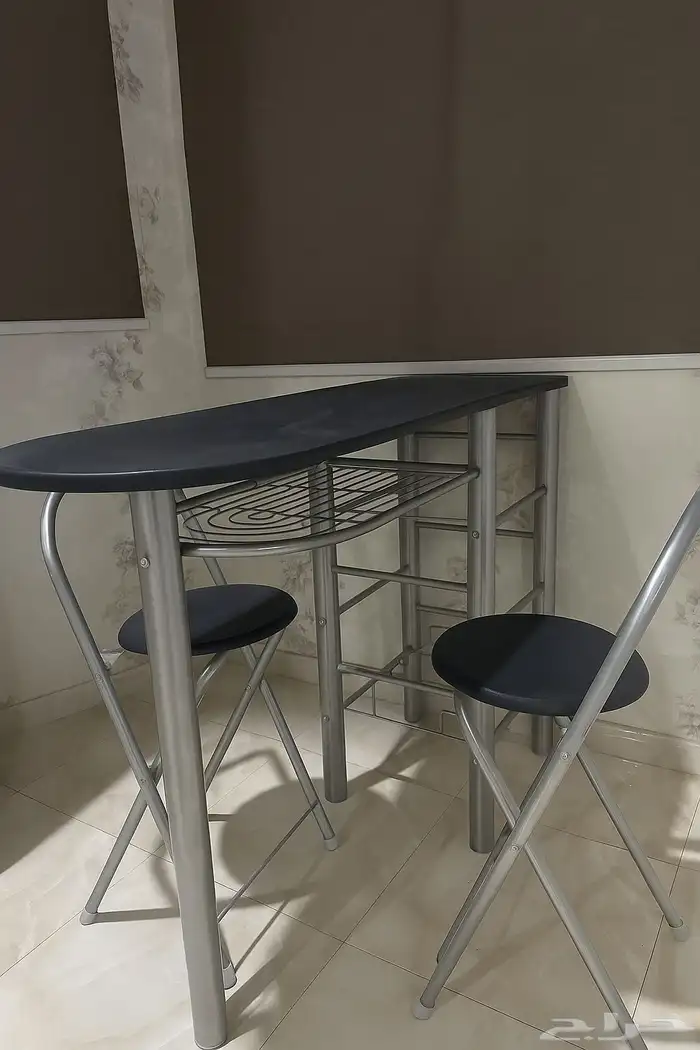 طاولة طعام مطبخ   اثنين كراسي 0
