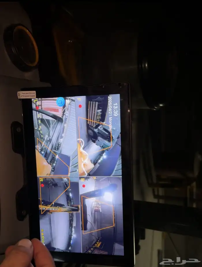 كيمرات للمعدات الثقيله والتريلات 2