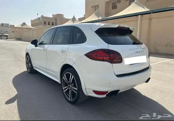 للبيع بورش كايين GTS 2013 3