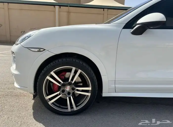 للبيع بورش كايين GTS 2013 1