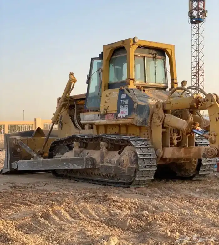 بلدوزر كوماتسو 155للايجار 0