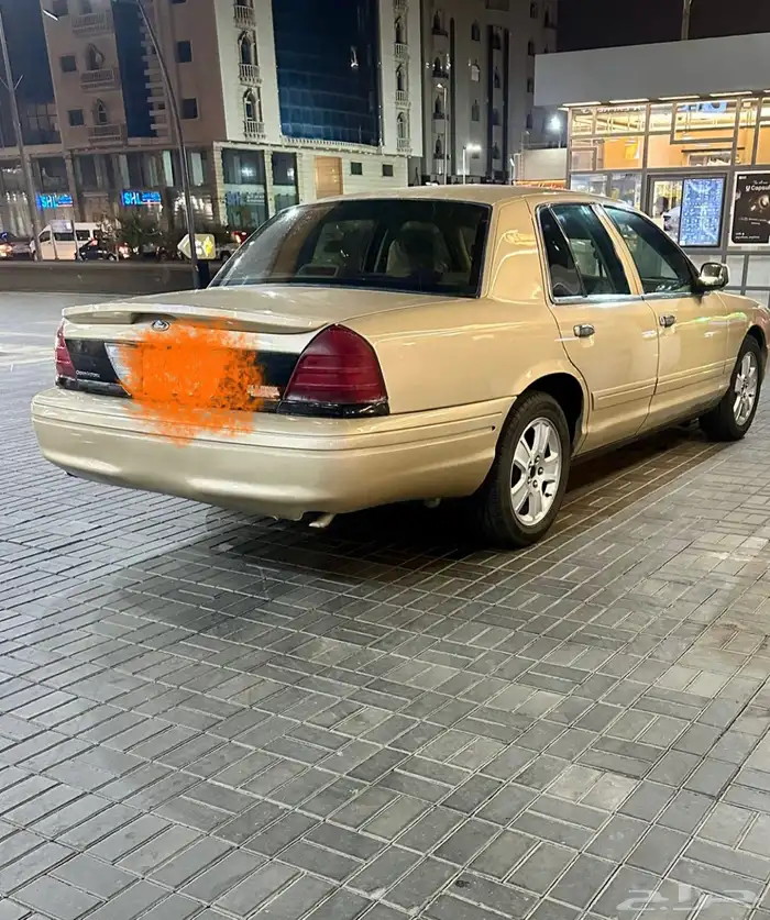 فورد فكتوريا 1
