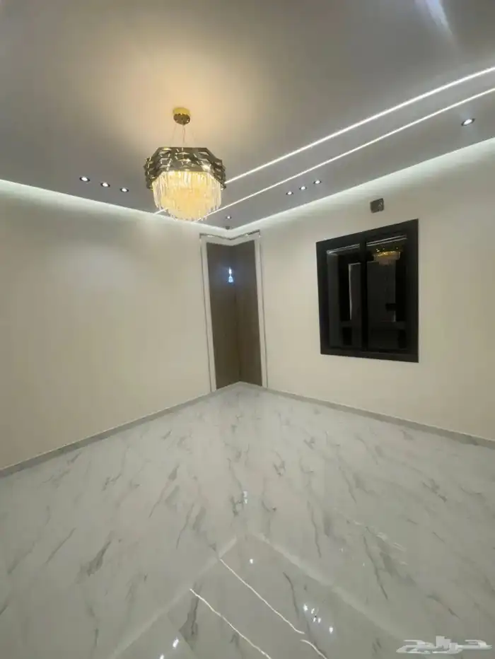 للبيع ادوار وشقق في الرياض 3