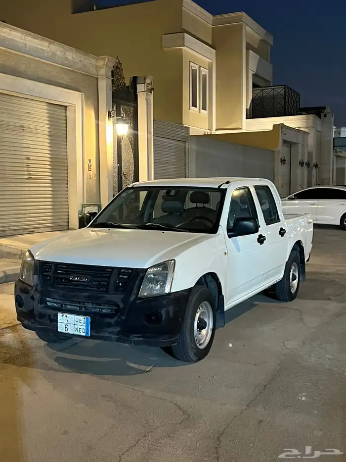 ايسوزا ديزل مع لوحه مميزه 4
