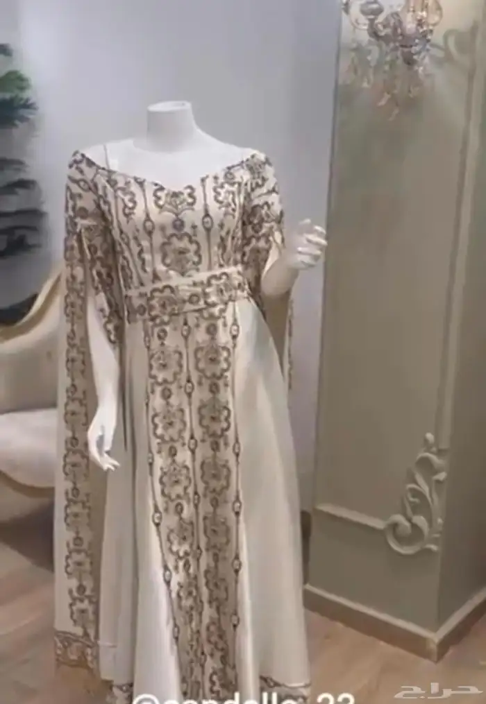 فستان للبيع ب400 1