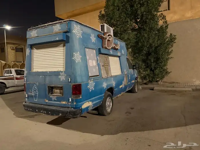 للبيع سيارة ايسكريم فورد ممشى قليل 1