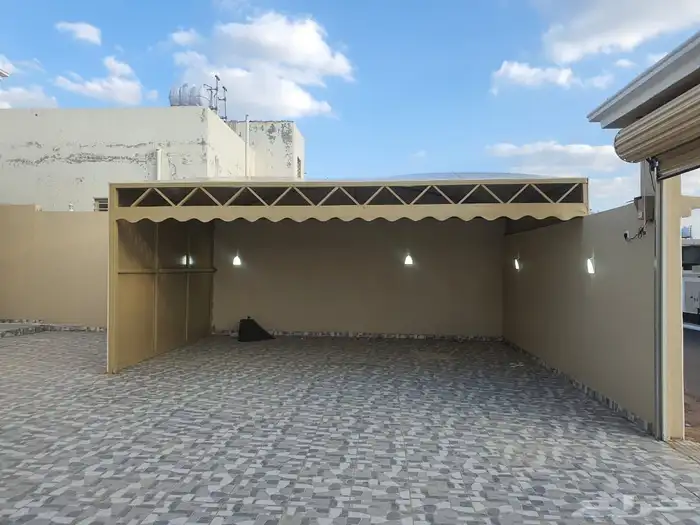 مظلات. وسواتر 18