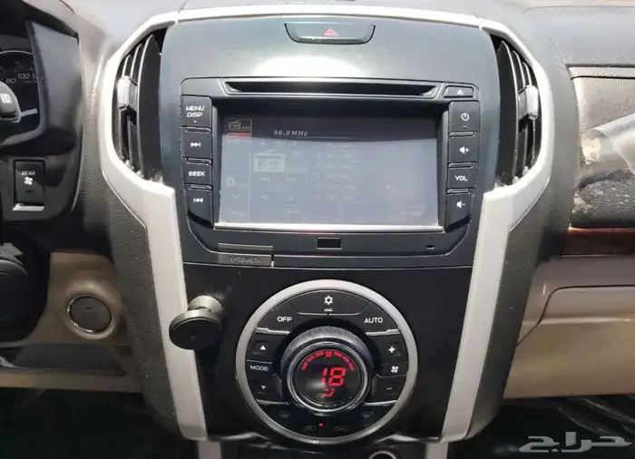 Isuzu 2022 model Mux 3.0 MID opition 10