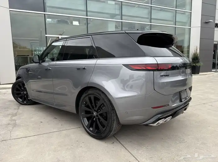 2025 Range Rover Sport Dynamic SE P530 5