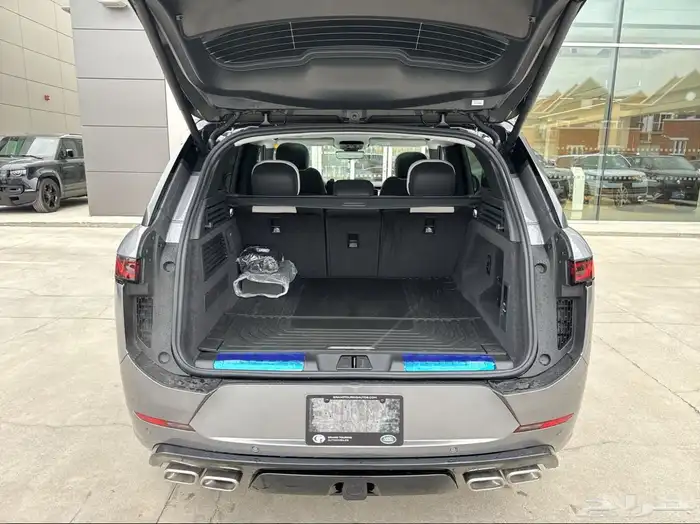 2025 Range Rover Sport Dynamic SE P530 16