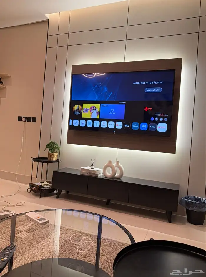 شقة فاخرة جديدة مؤثثة استديوا جديد فاخر في برج انما الخزامى 42