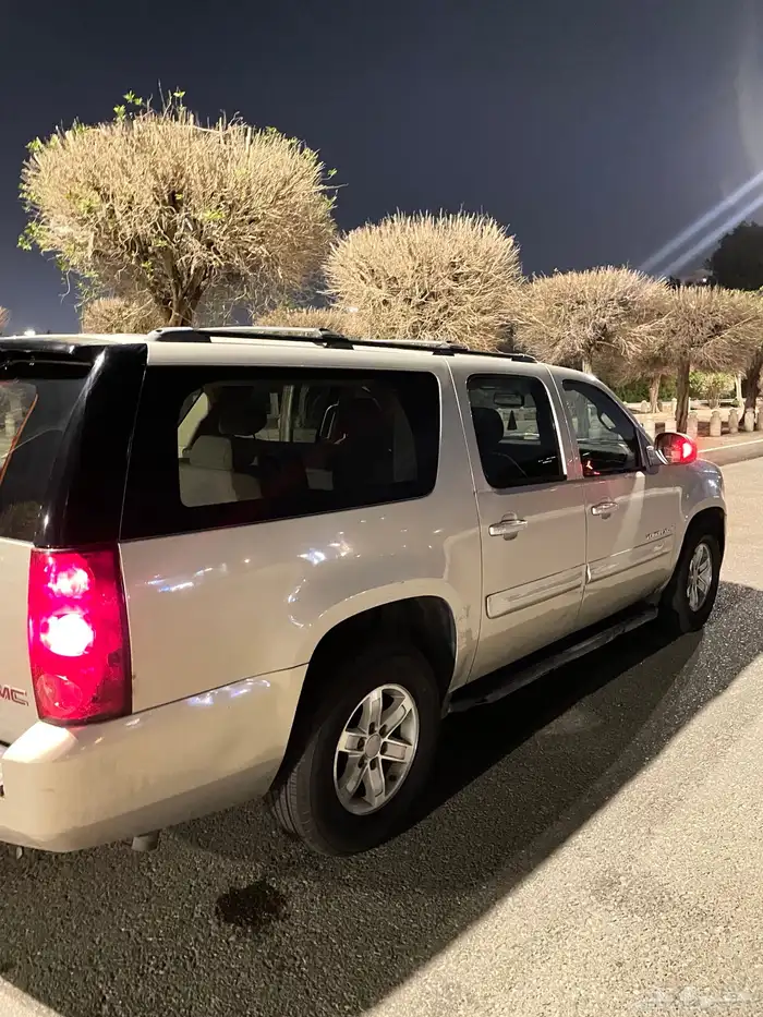 جي ام سي يوكن 2009 GMC YUKON 15