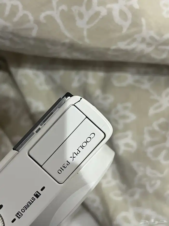 ديجيتال كاميرا نيكون 2