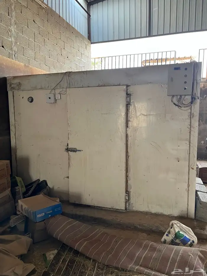 ثلاجة تمور تبريد وتجميد 10