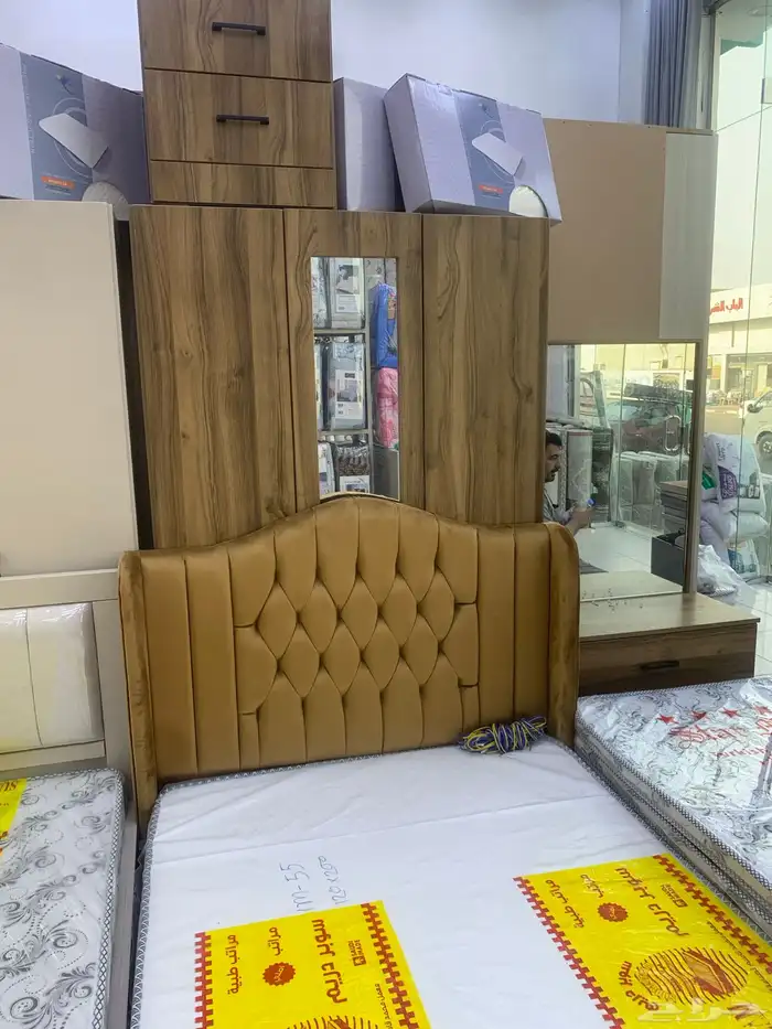 سرير دواليب غرفة نوم حسب الطلب لحاف 0
