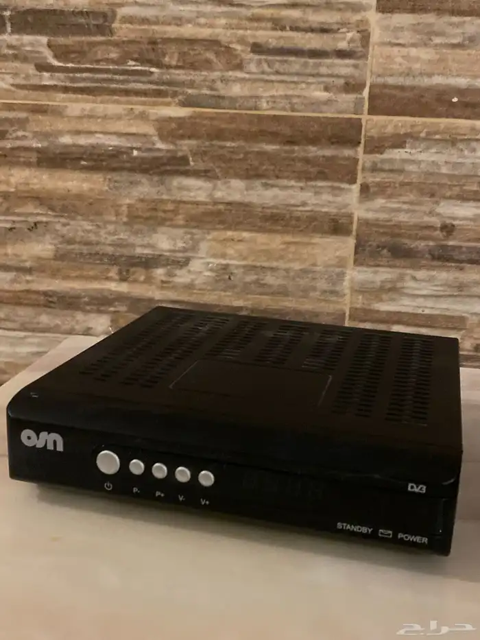 جهاز عرض افلام وروسيفر ب خاصية 3d 1