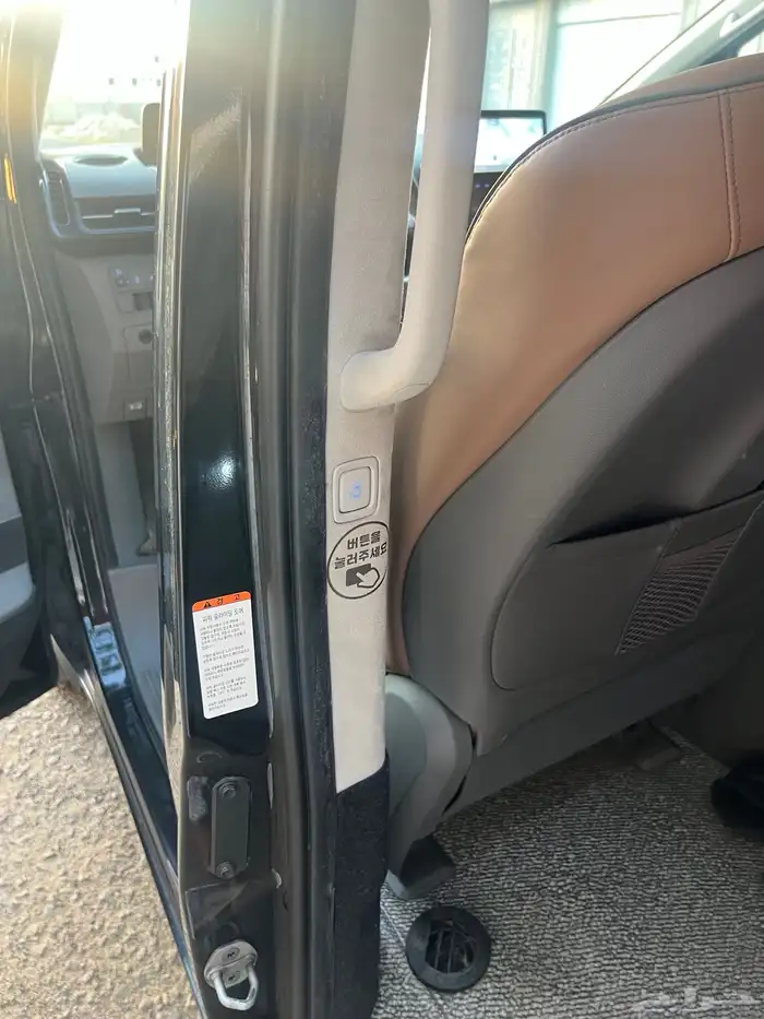 هونداي ستاريا 2022 VIP ديزل للبيع 10