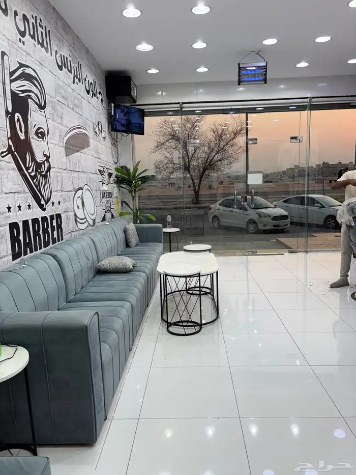 حلاق للبيع مع او بدون العمالة 6