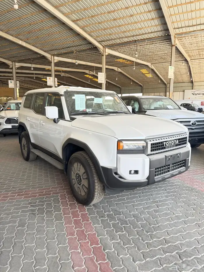 تويوتا برادو TXL-1 بنزين 2025 1