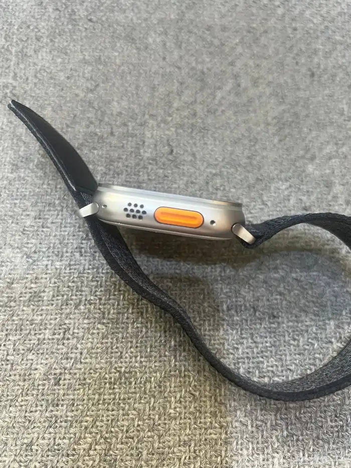ساعة ابل الترا 2 Apple Watch Ultra 2 3