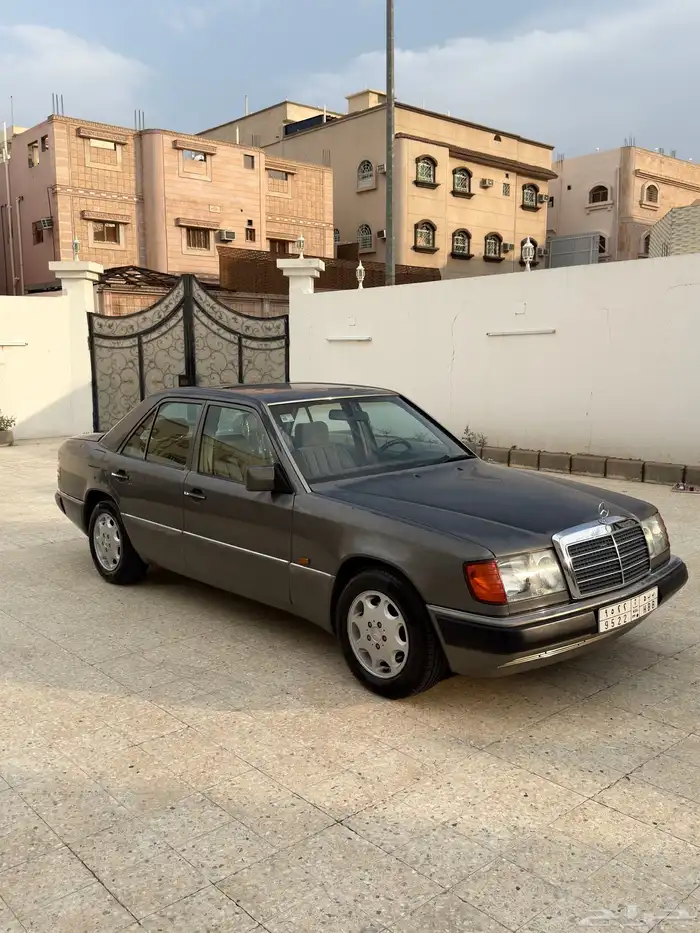 مرسيدس E300 (مخزن ) ممشى 31 م1992 w124 فرخ الشبح 9