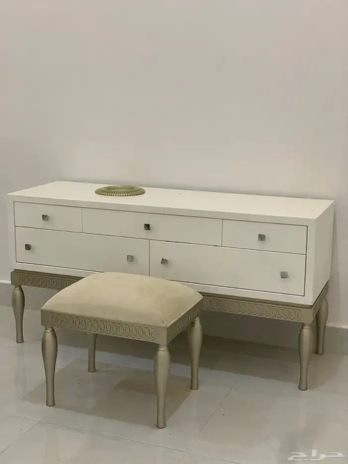 غرفة نوم من شركة تناتل 3