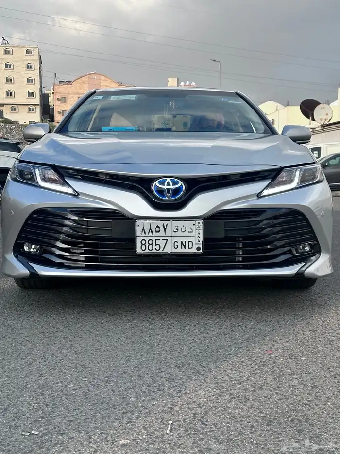 كامري 2020 فل كامل هايبرد 6