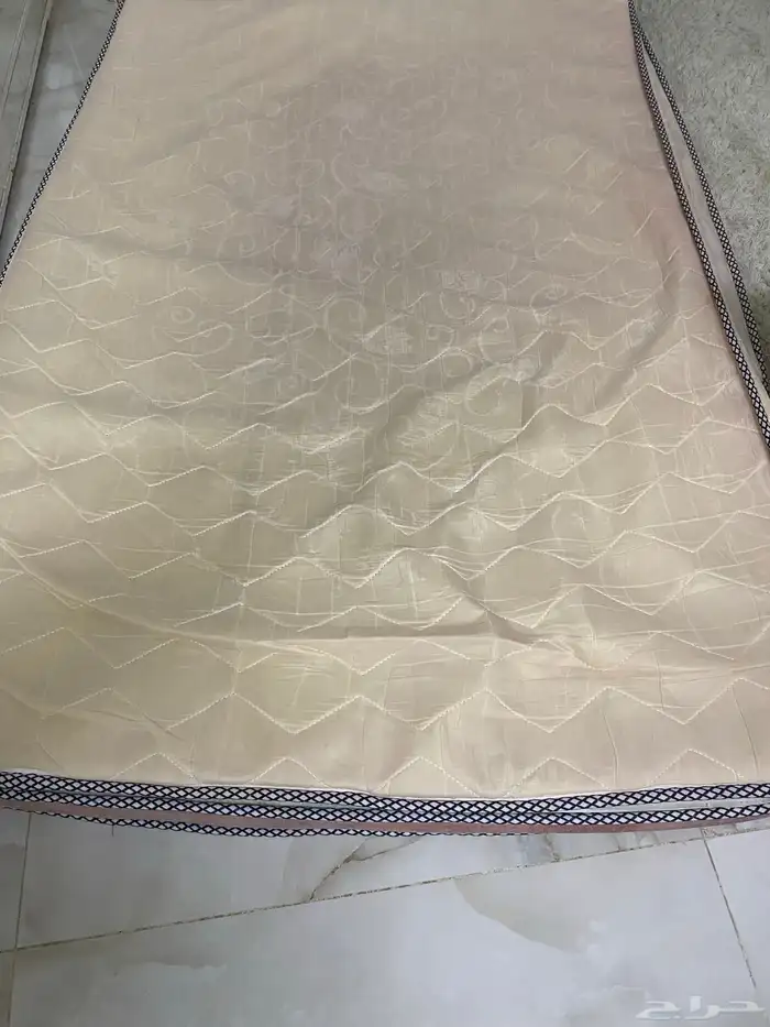 مرتبه نفر و نصف العدد اثنين السعر الوحدة 50 1