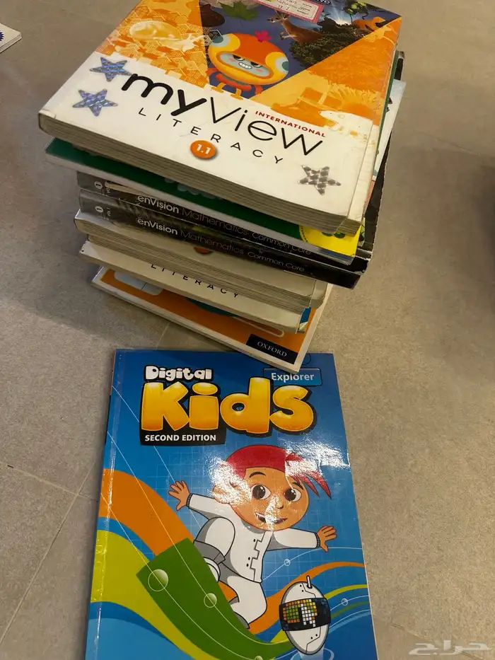 كتب انترناشونال مستعملة للبيع g3. g2 g1 kg3. kg2 3
