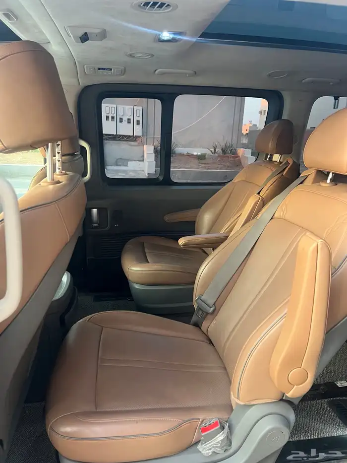 هونداي ستاريا 2022 VIP ديزل للبيع 8