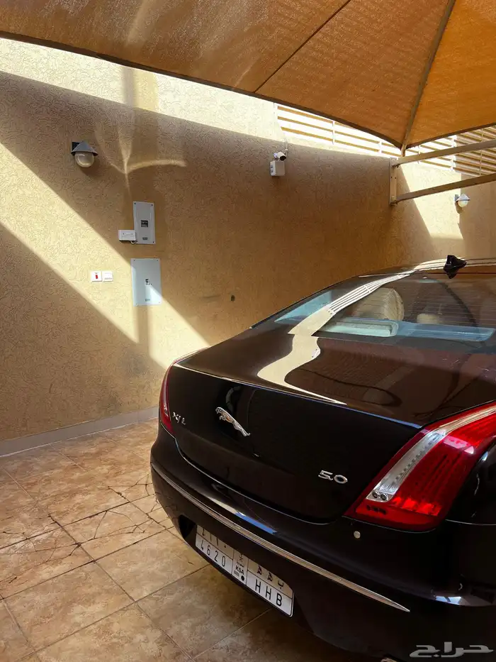 جاقوار XJL 1